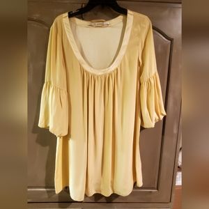 Twelth Street by Cynthia Vincent 100% silk yellow top.